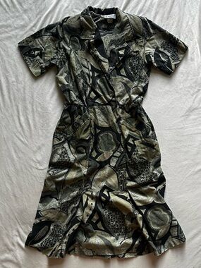 Abstract Olive Green & Black Midi Dress Spring Size Medium-Large Lightweight